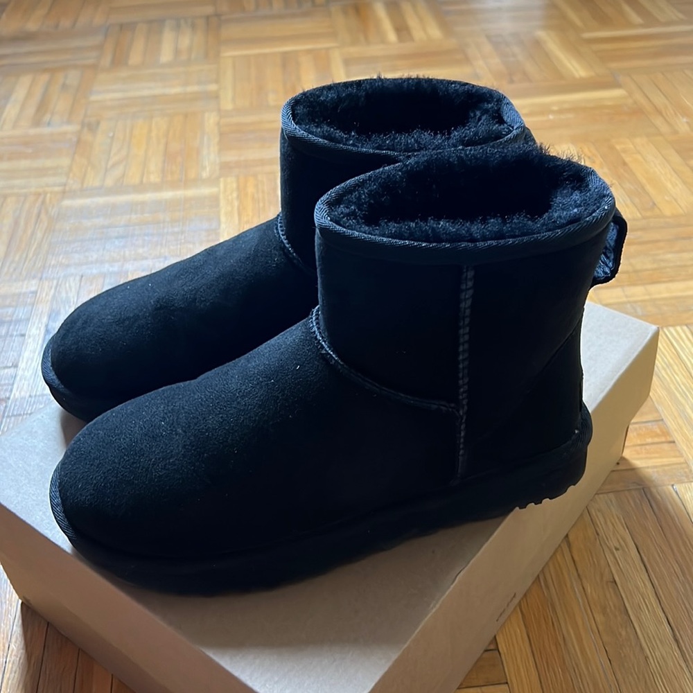 Classic Mini Uggs